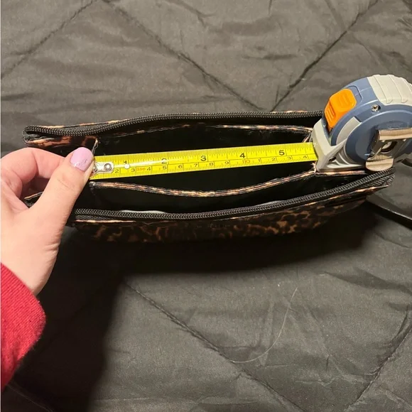 Victoria’s Secret Cheetah Print Purse - Picture 8 of 10